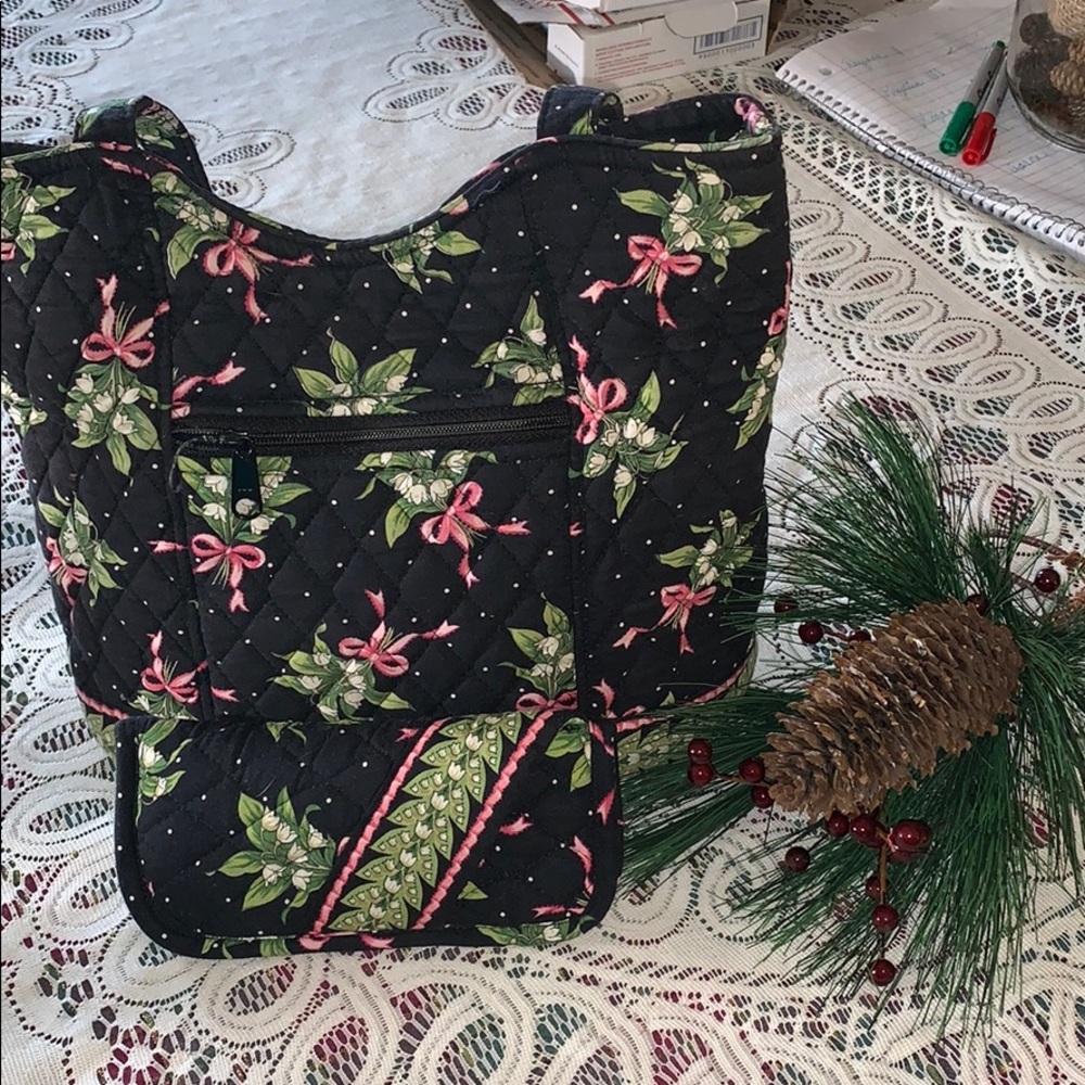 Vera Bradley nurse with sunglasses case